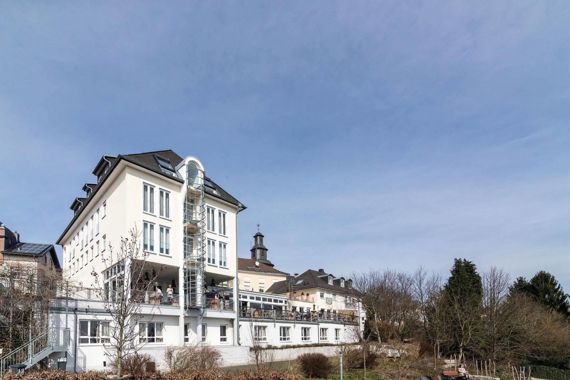 Hotel Schoene Aussicht Frankfurt am Main Exteriör bild