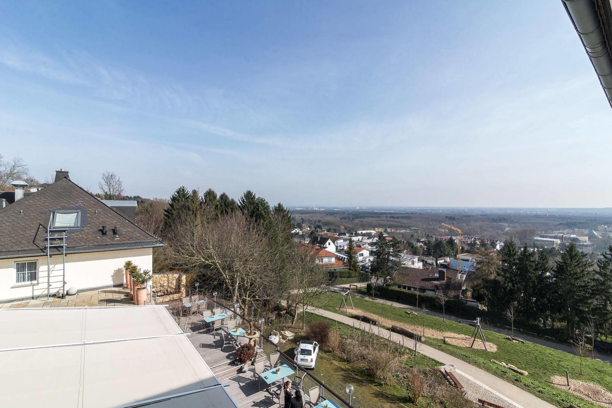 Hotel Schoene Aussicht Frankfurt am Main Exteriör bild